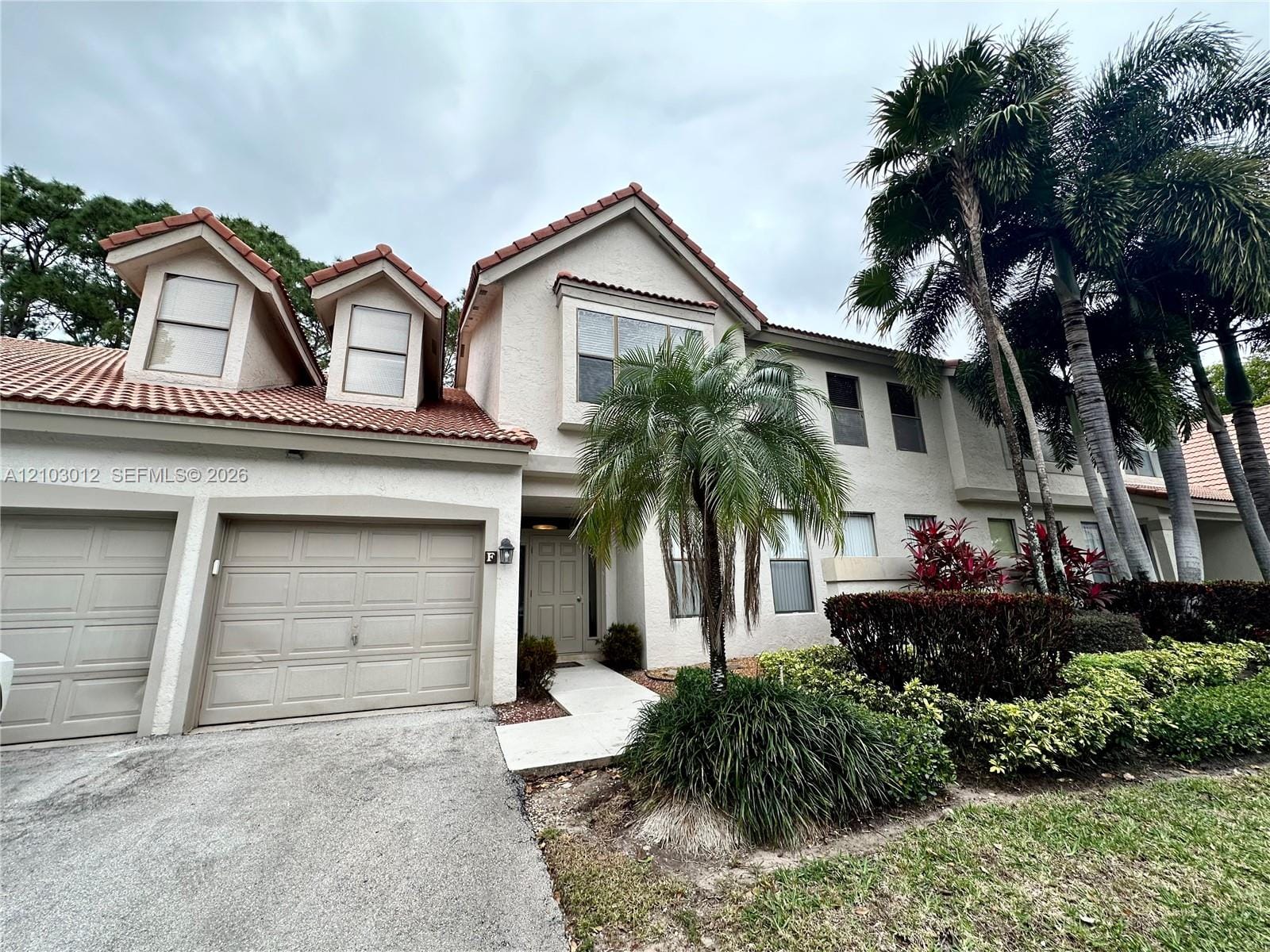 5790 Coach House Circle E — photo 4