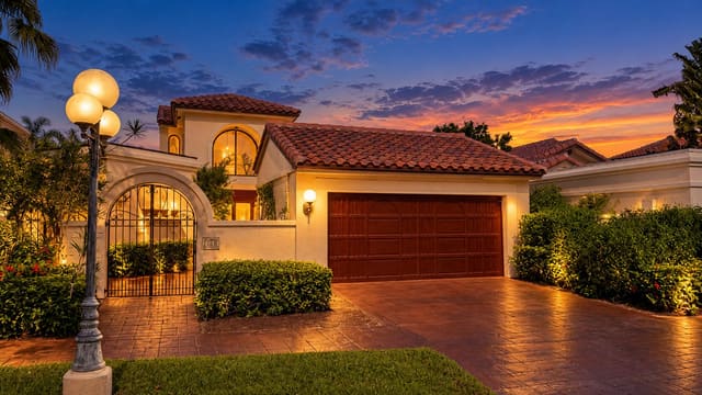 556 Deer Creek Via Genova, Deerfield Beach, FL 33442