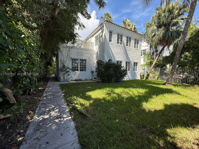912 Euclid Avenue, Miami Beach, FL 33139