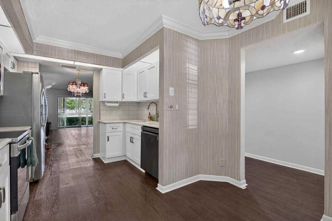 1604 ABACO Drive D1, Coconut Creek, FL 33066 photo 4
