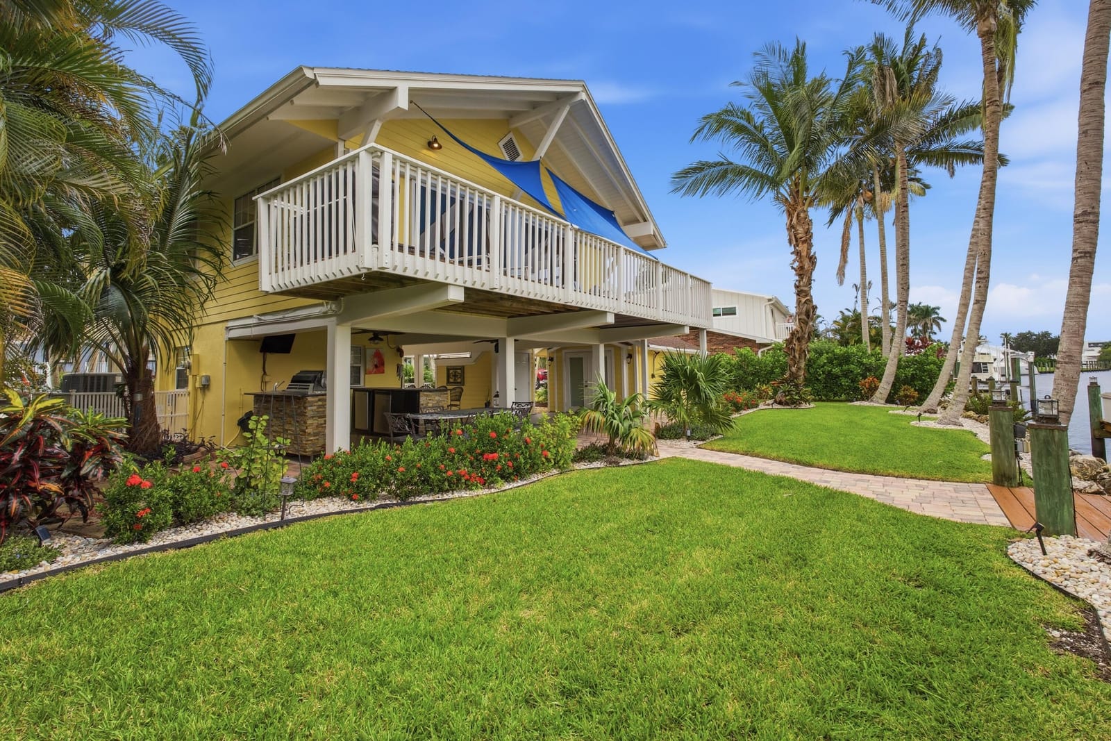 690 SW Salerno Road, Stuart, FL 34997 photo 3