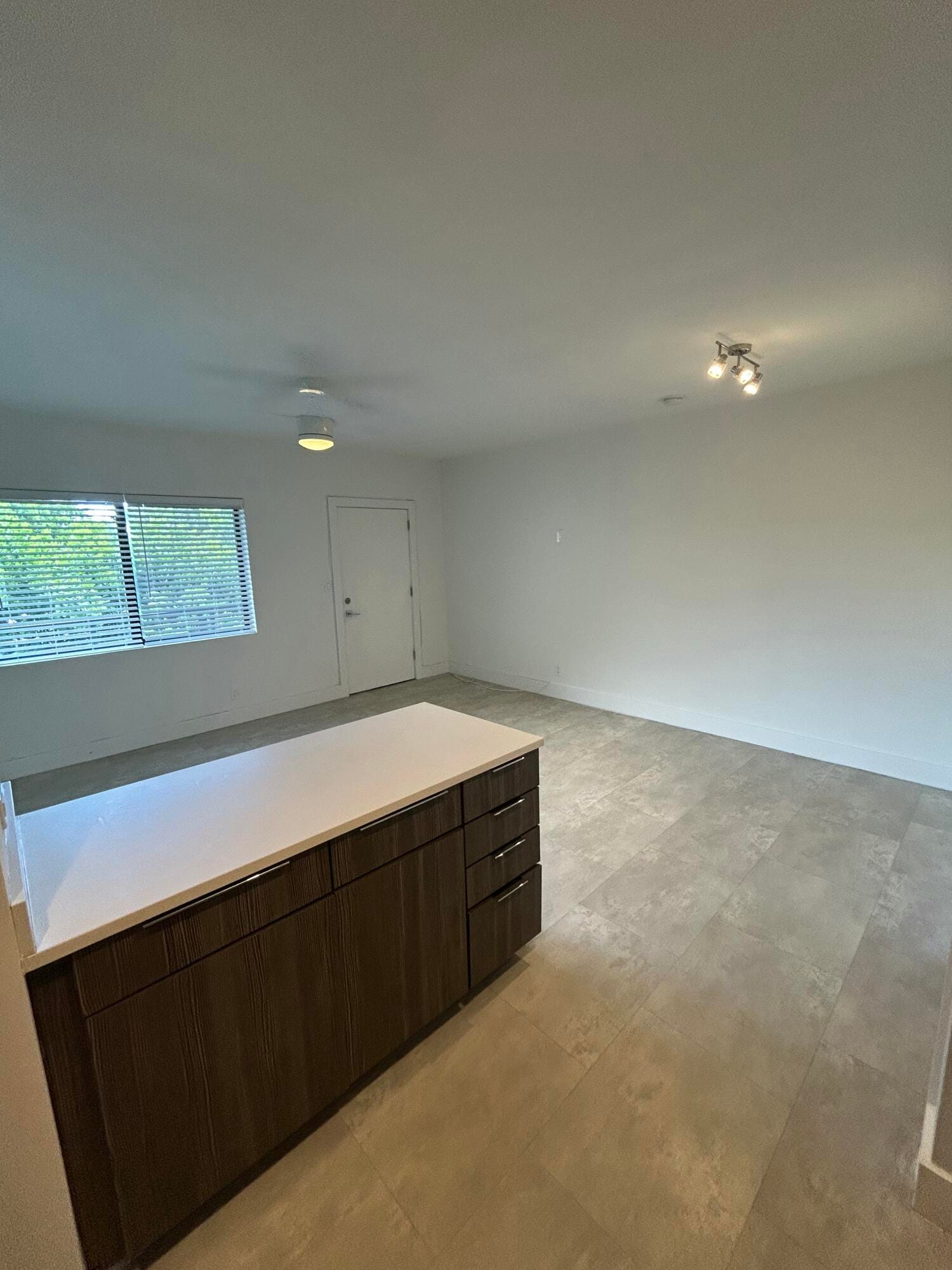 1273 NE 38th Street 7, Oakland Park, FL 33334 photo 6