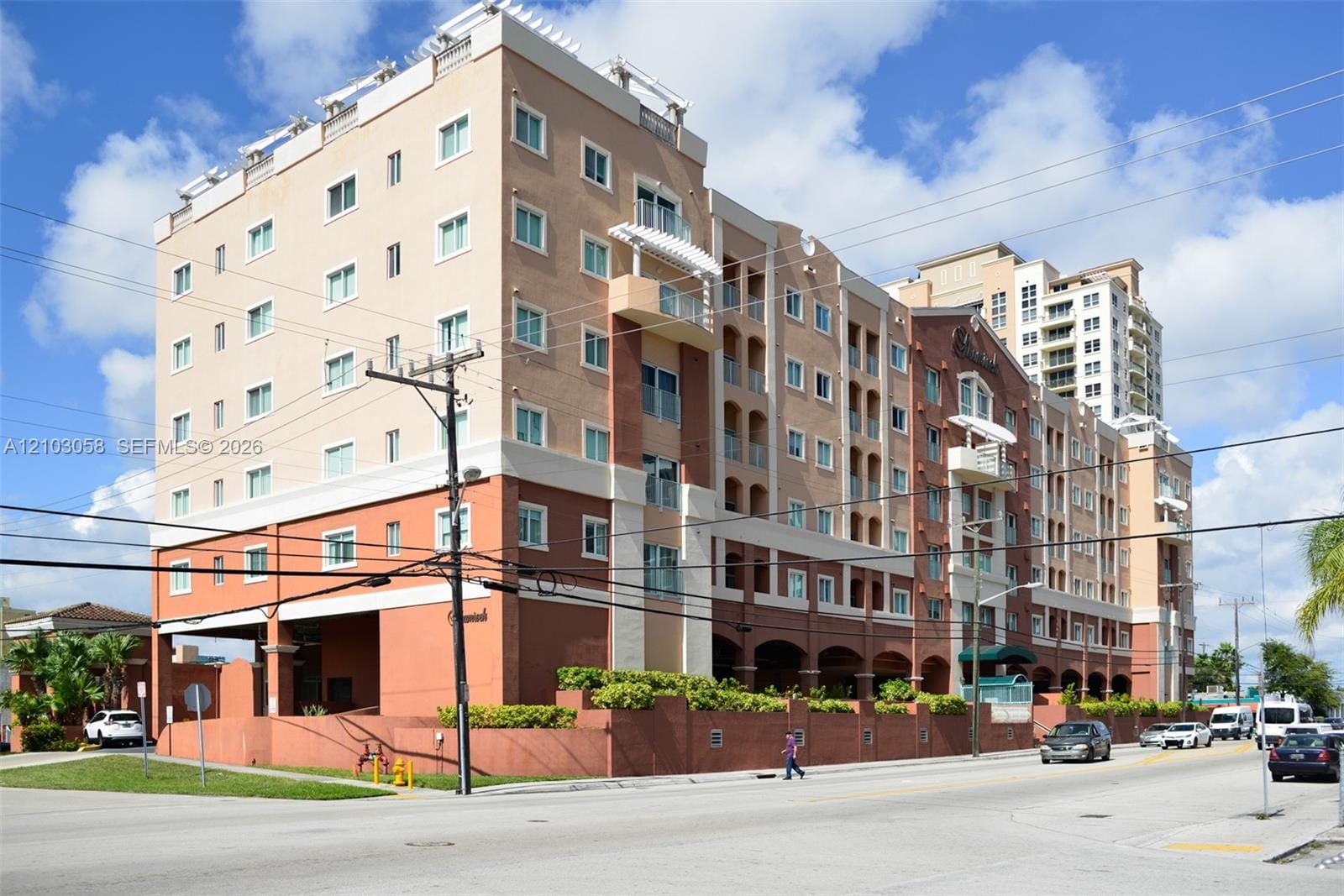 2280 SW 32 Avenue 213, Miami, FL 33145 photo 1