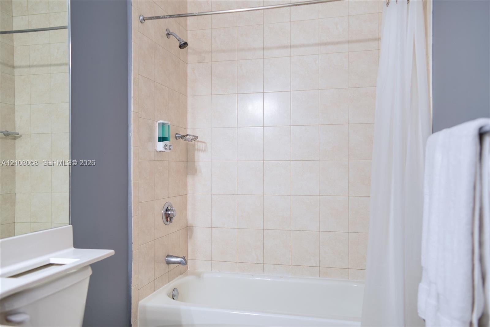 2280 SW 32 Avenue 213, Miami, FL 33145 photo 16