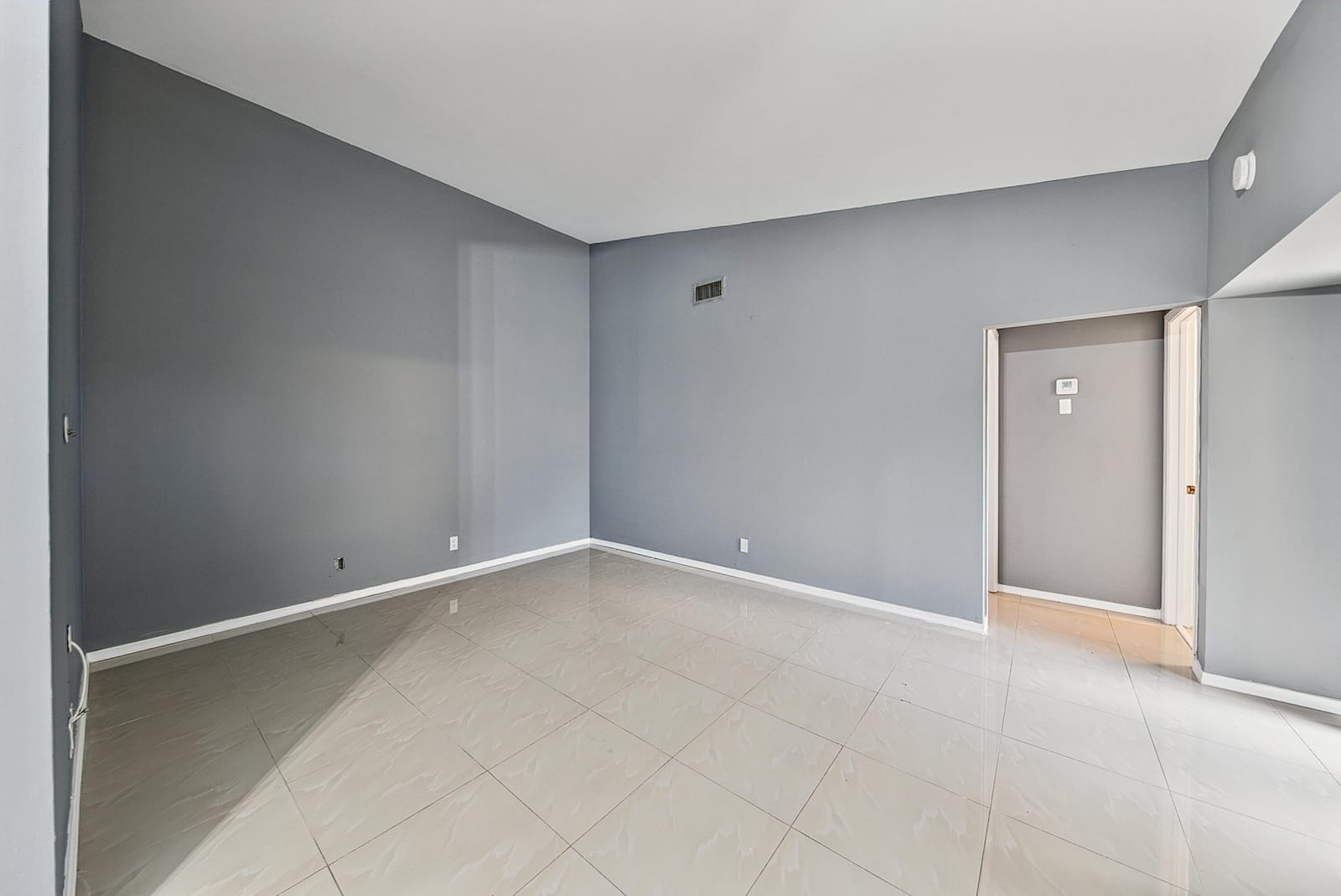3402 WATERVIEW Circle B — photo 10