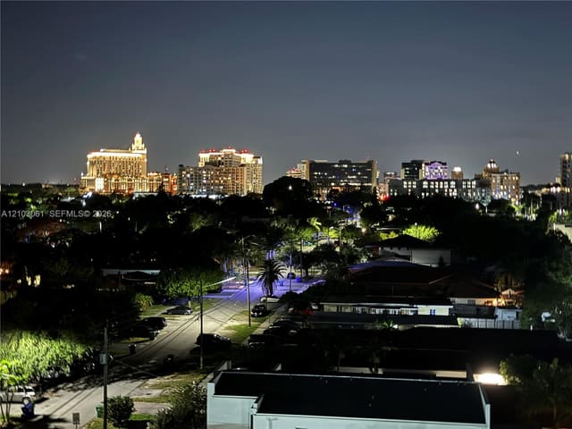 2280 SW 32nd Avenue 613, Miami, FL 33145