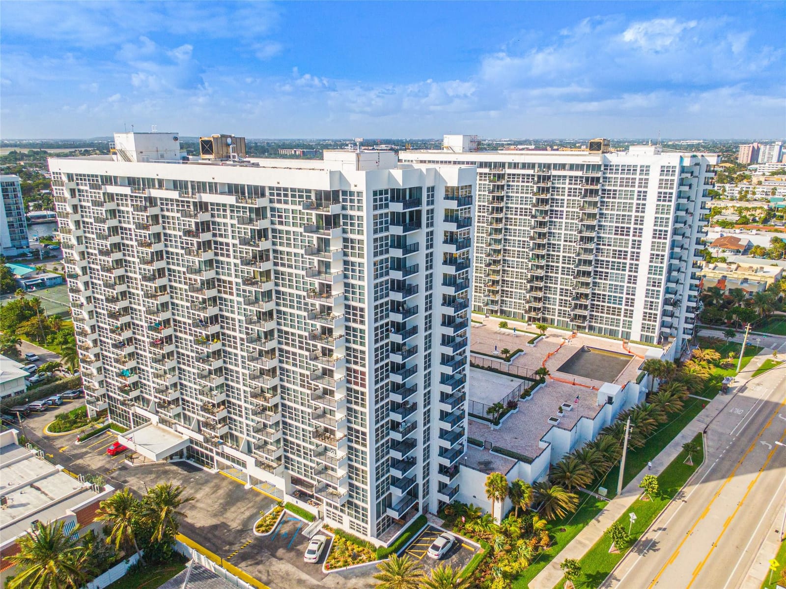 525 N OCEAN Boulevard 1621, Pompano Beach, FL 33062 photo 2