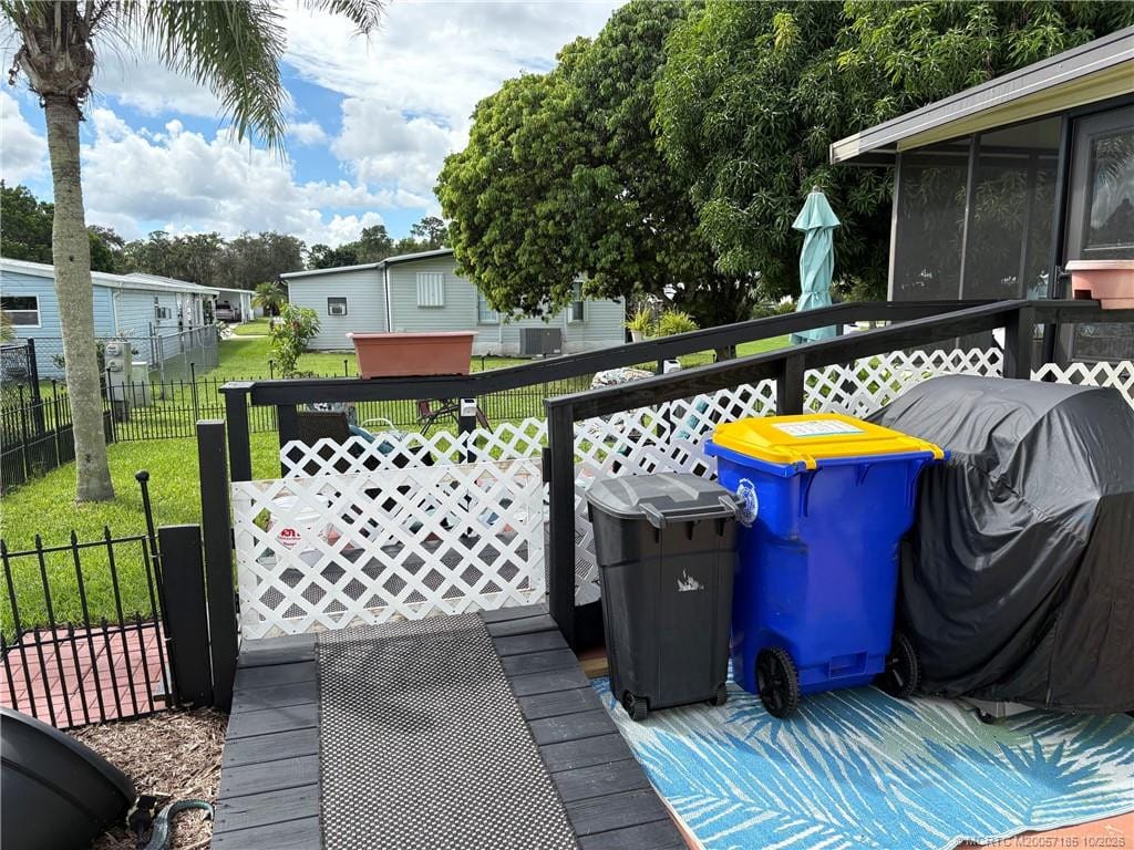 2460 SW Versailles Terrace, Stuart, FL 34997 photo 20