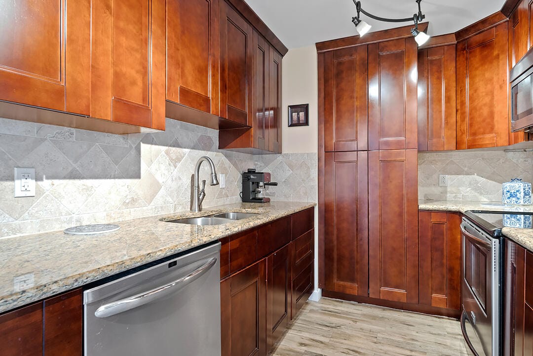 5600 N FLAGLER Drive 310 — photo 3