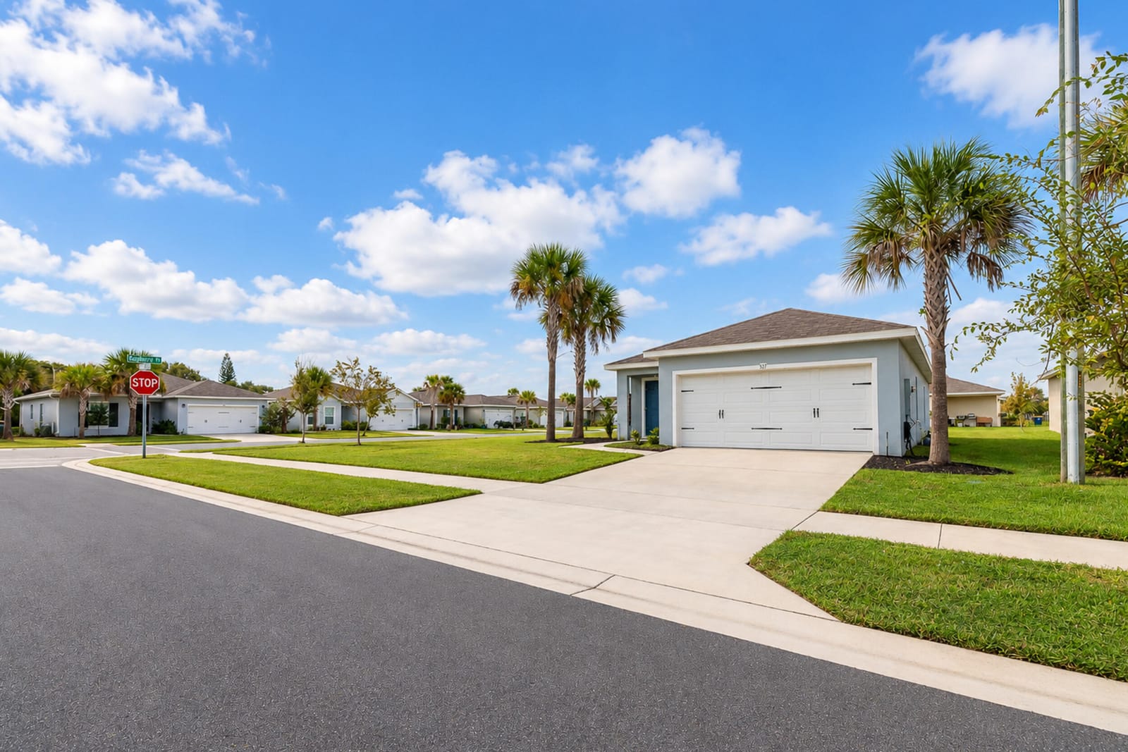 521 Cherimoya Street, Fort Pierce, FL 34981 photo 3