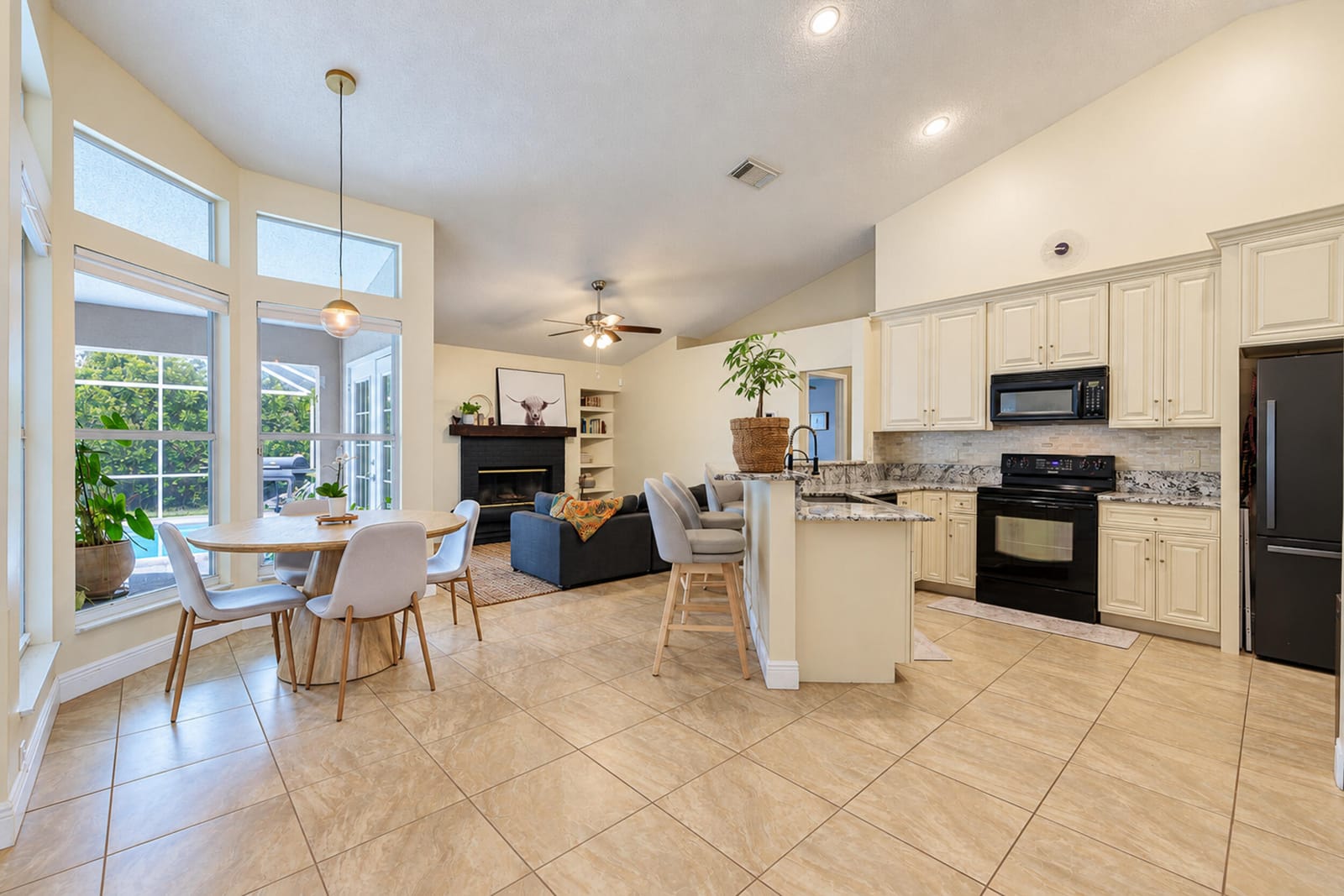 103 SW Pilsner Circle, Port St. Lucie, FL 34953 photo 8