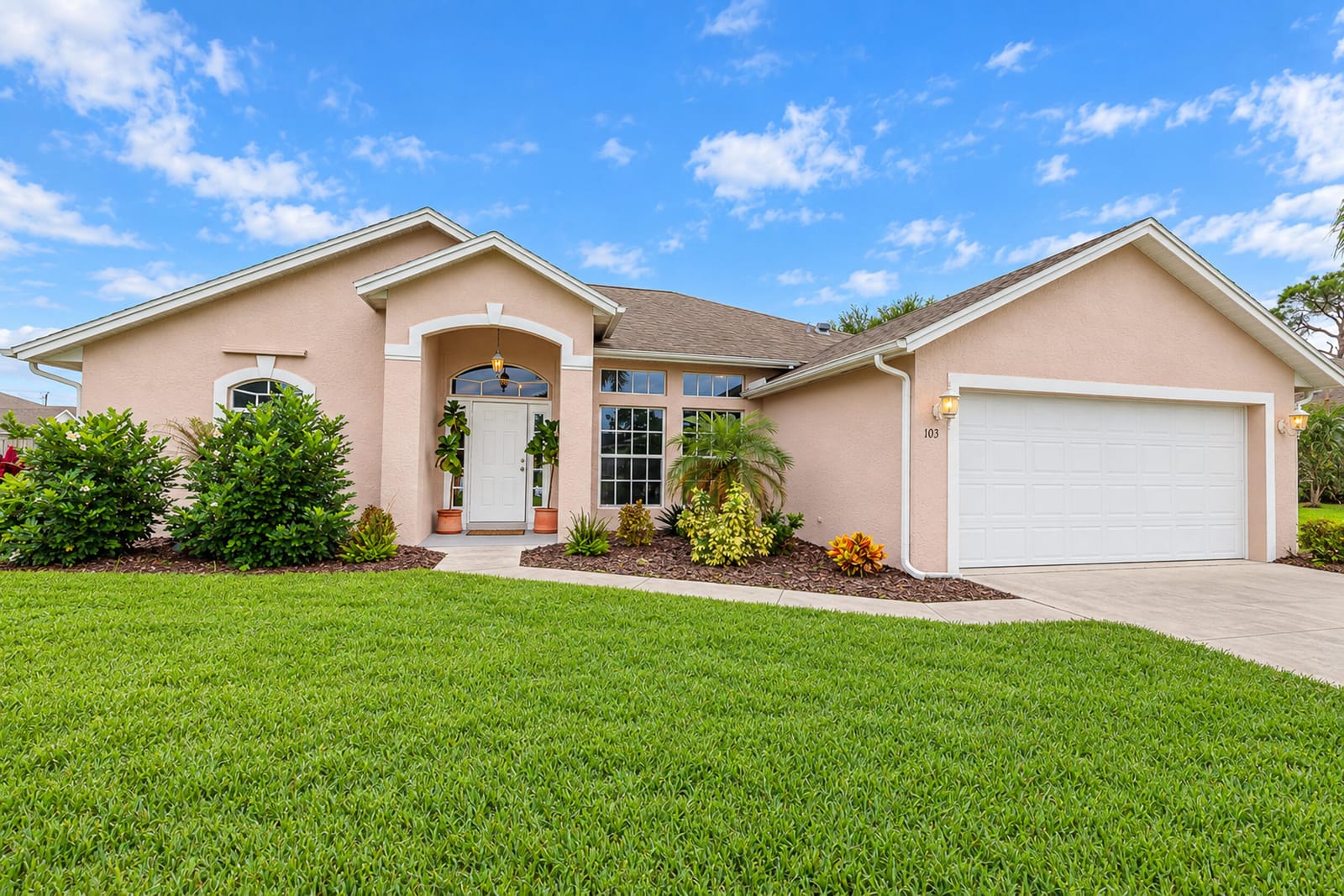 3 bedroom home for sale at 103 Pilsner, Port St Lucie, FL 34953 — $3,300