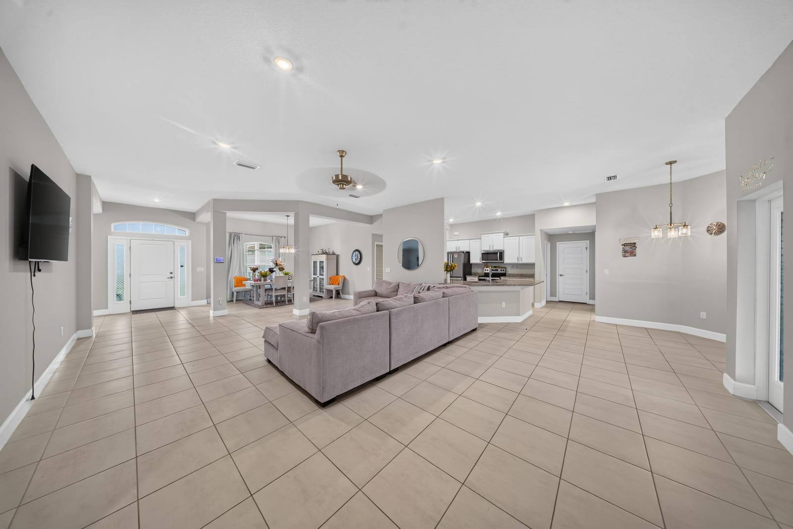 8525 WATERSTONE Boulevard, Fort Pierce, FL 34951 photo 16