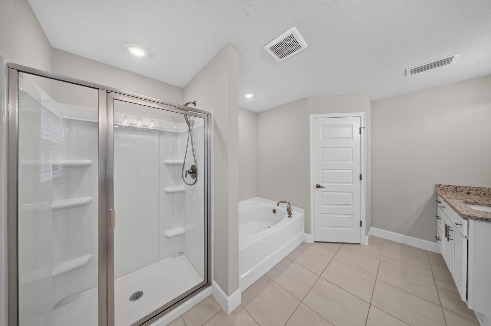 8525 WATERSTONE Boulevard, Fort Pierce, FL 34951 photo 21