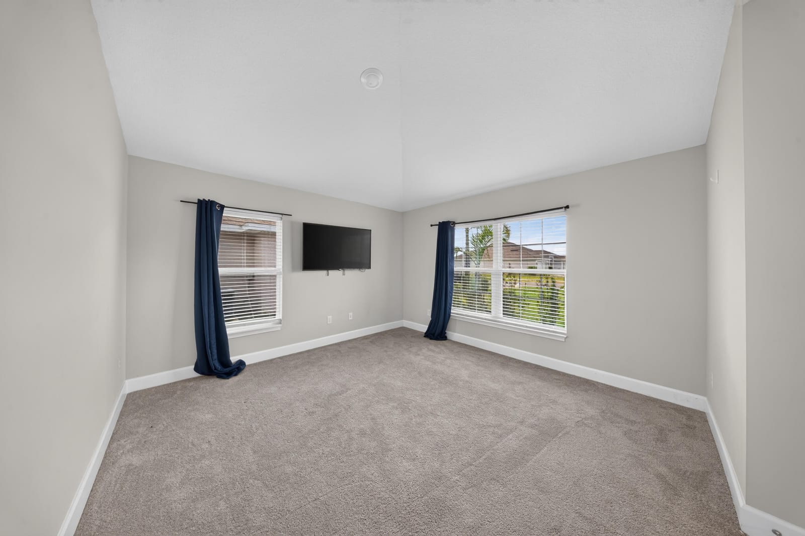 8525 WATERSTONE Boulevard, Fort Pierce, FL 34951 photo 26