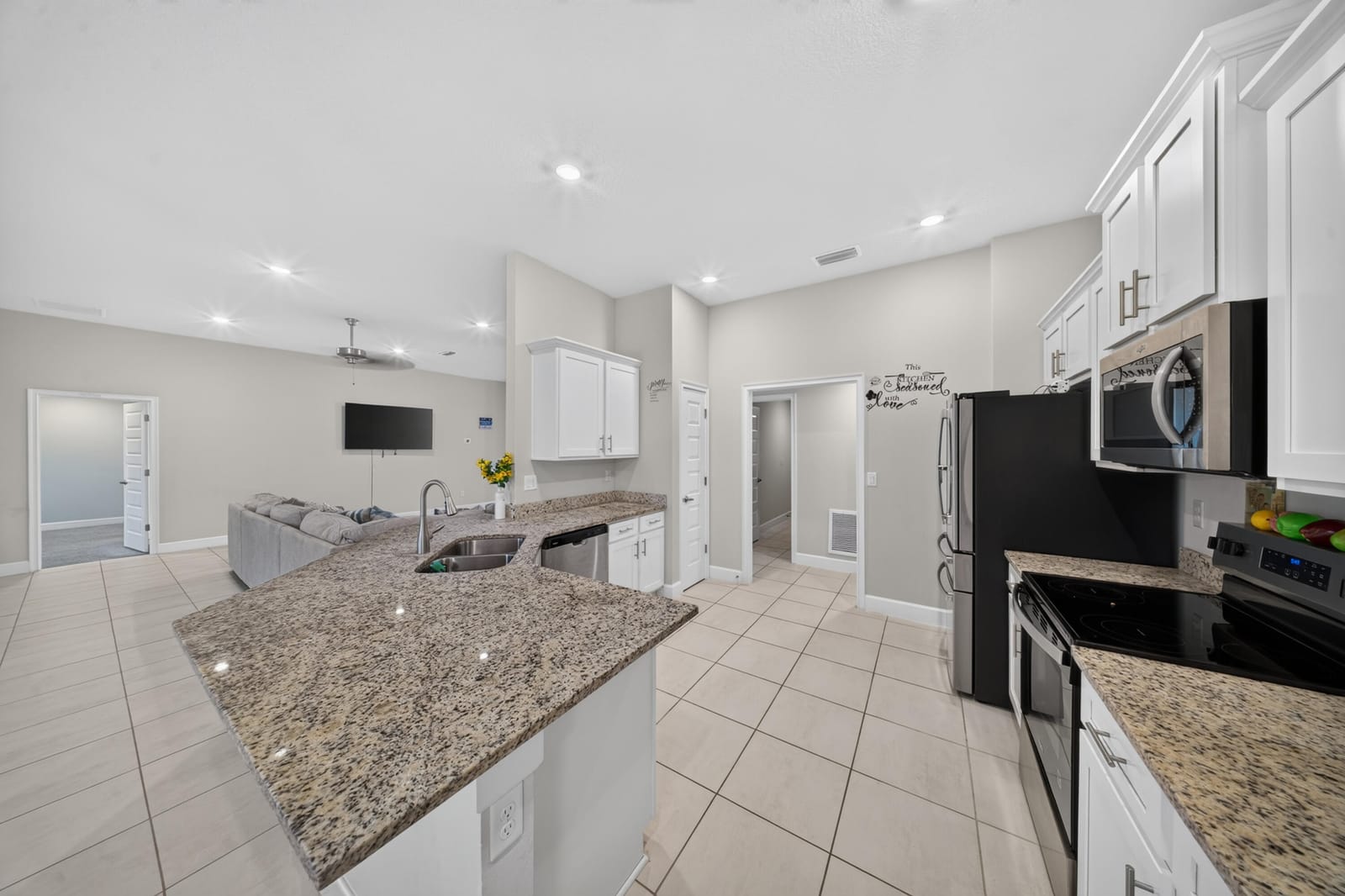 8525 WATERSTONE Boulevard, Fort Pierce, FL 34951 photo 8