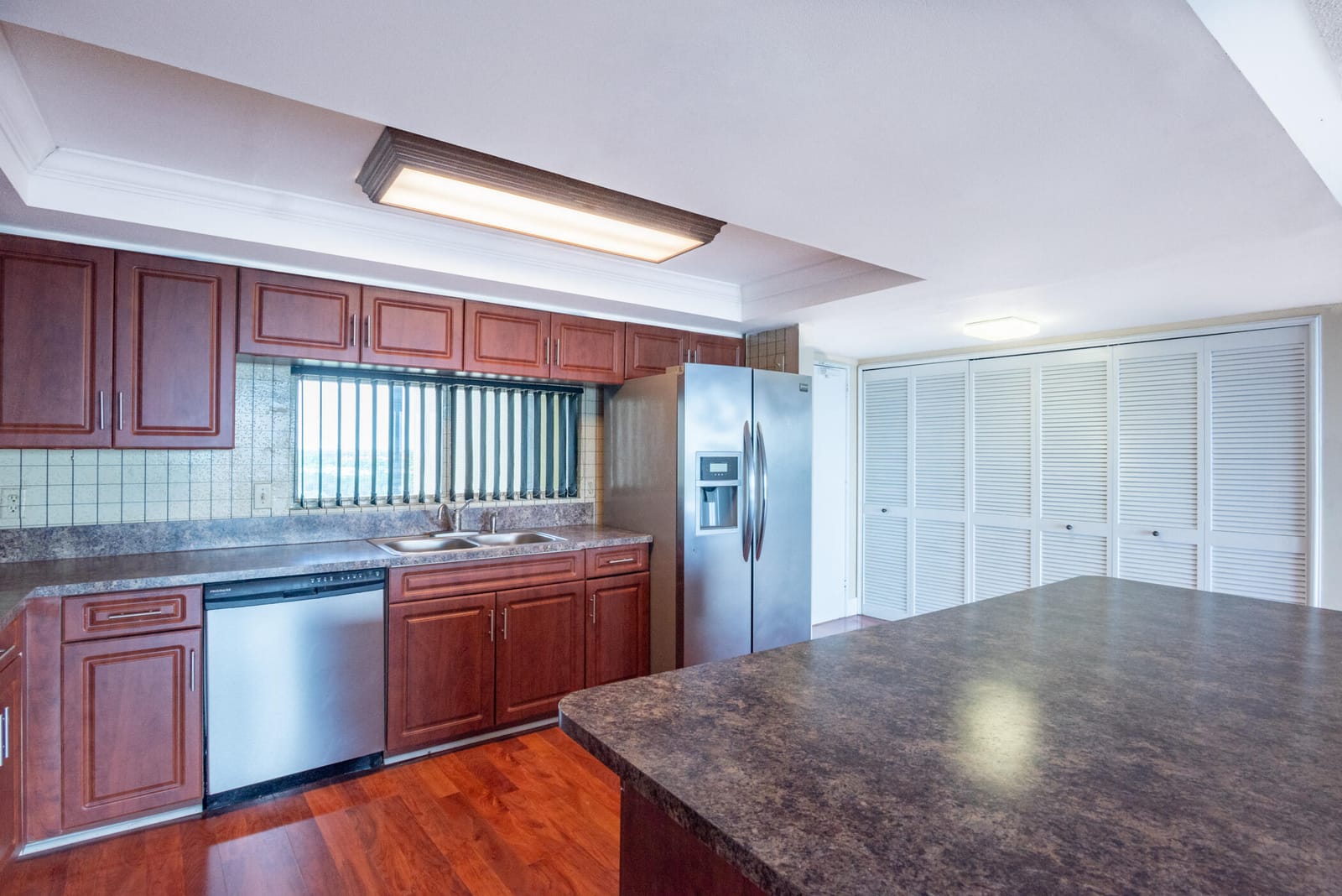 2480 PRESIDENTIAL Way 903 — photo 12