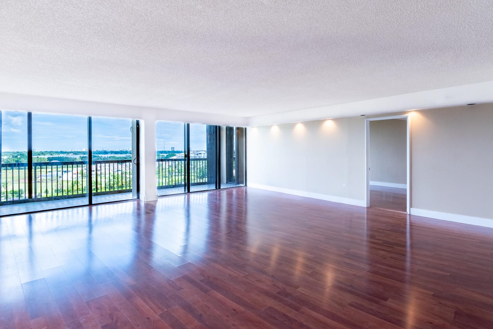 2480 PRESIDENTIAL Way 903 — photo 7