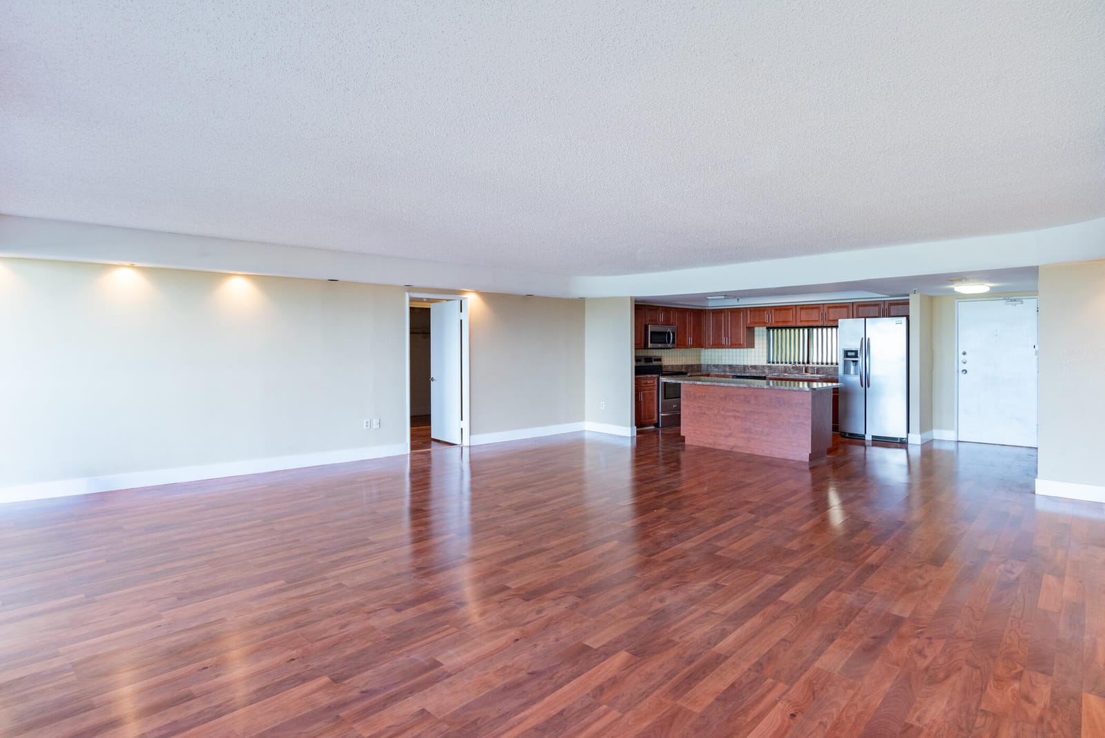 2480 PRESIDENTIAL Way 903 — photo 8