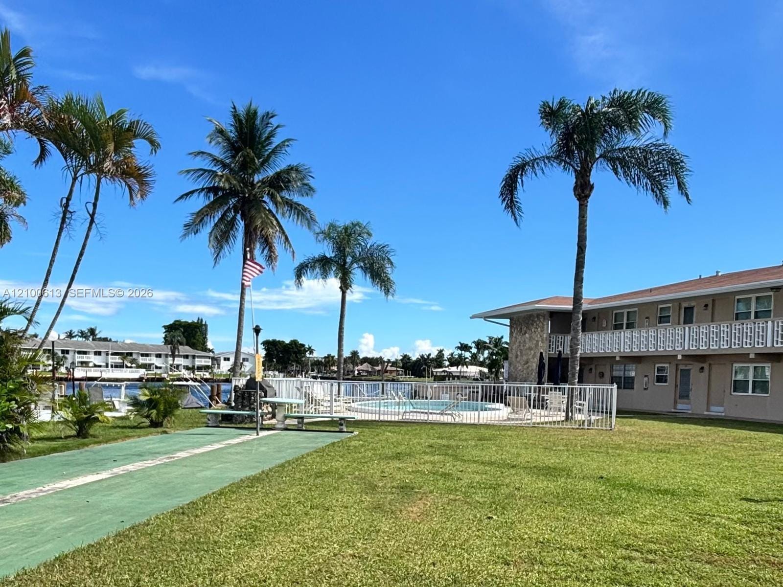 298 SE 6th Avenue 15, Pompano Beach, FL 33060 photo 17