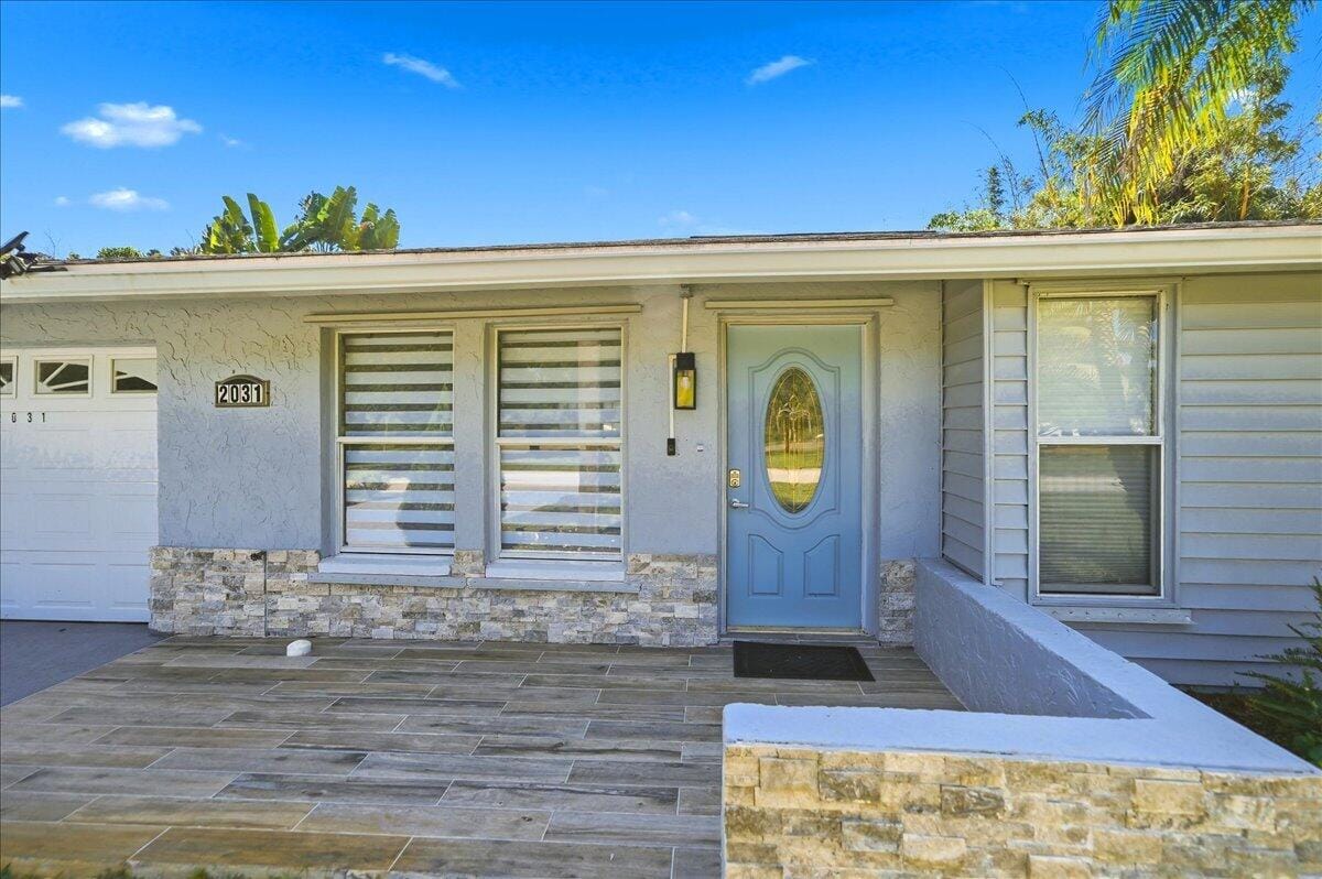 2031 SE NEW YORK Street, Port St. Lucie, FL 34952 photo 6