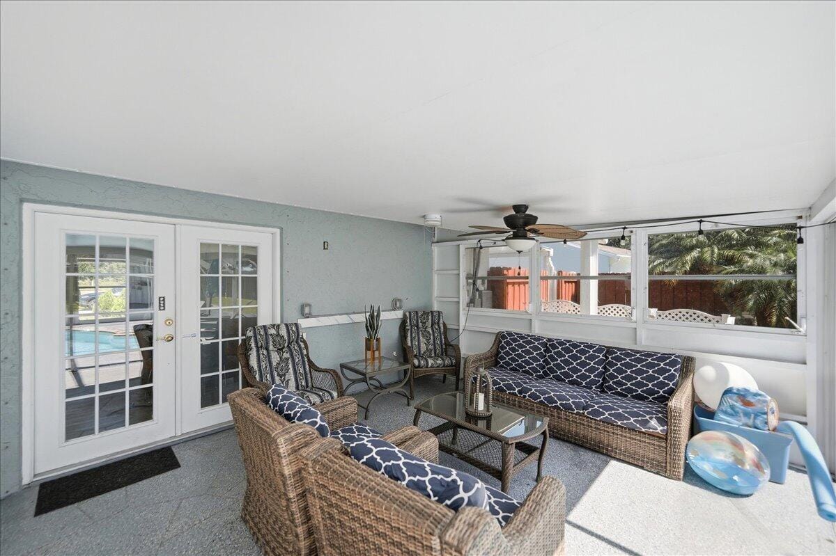 2031 SE NEW YORK Street, Port St. Lucie, FL 34952 photo 9
