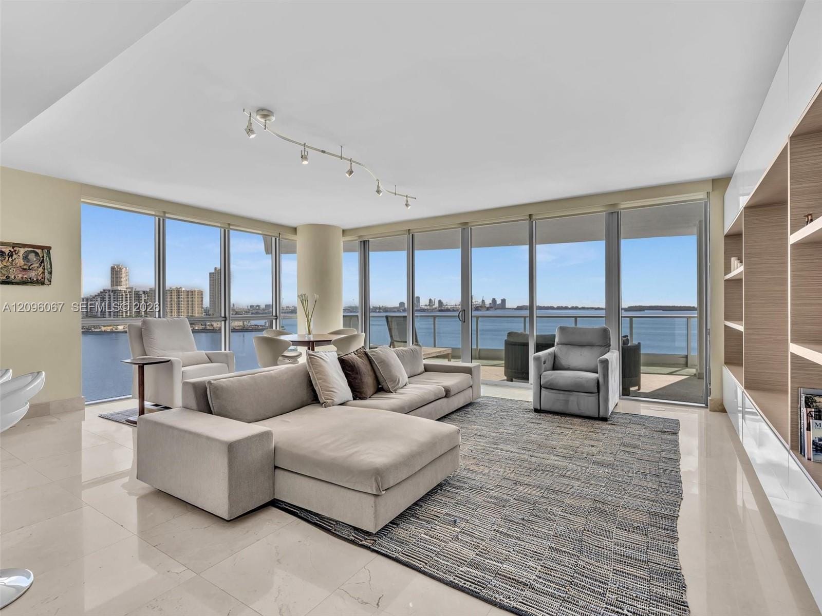 1331 Brickell Bay Drive 901 — photo 3