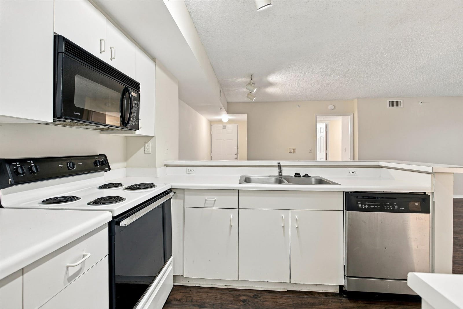 2640 S University Drive 222 — photo 12
