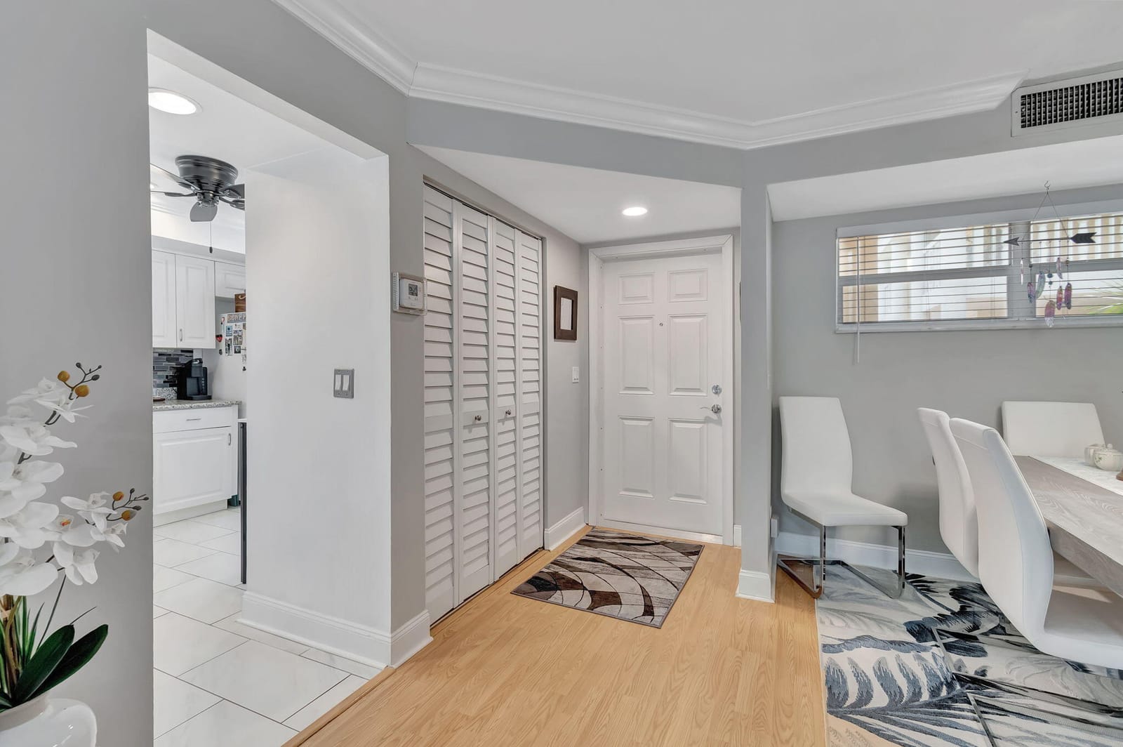 17 COLONIAL CLUB Drive 205 — photo 12