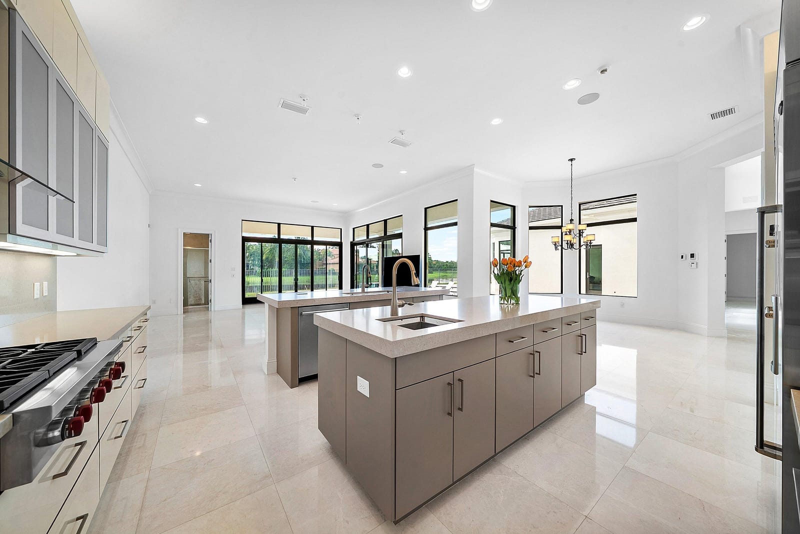 16526 Fleur De Lis Way — photo 11