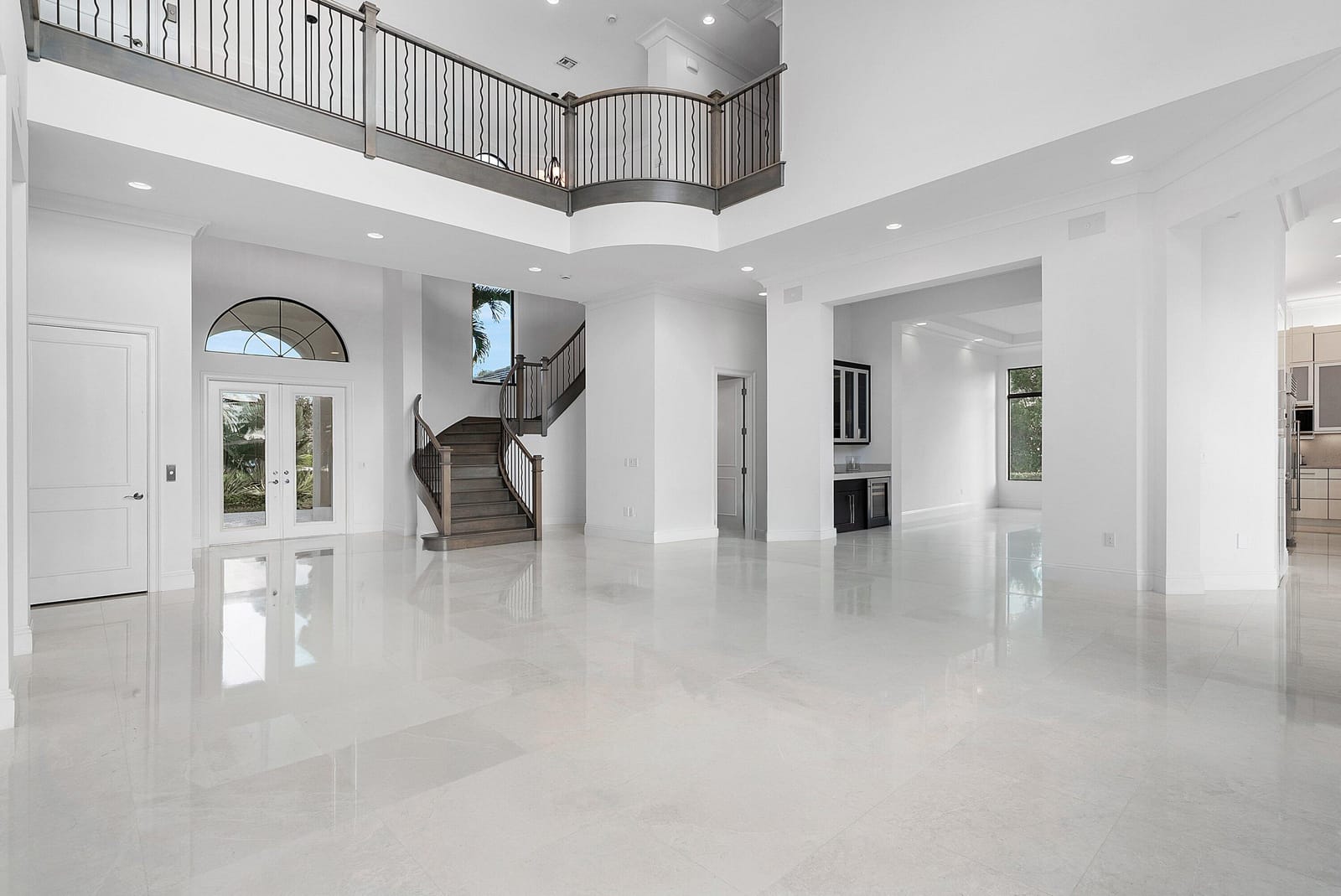 16526 Fleur De Lis Way — photo 8