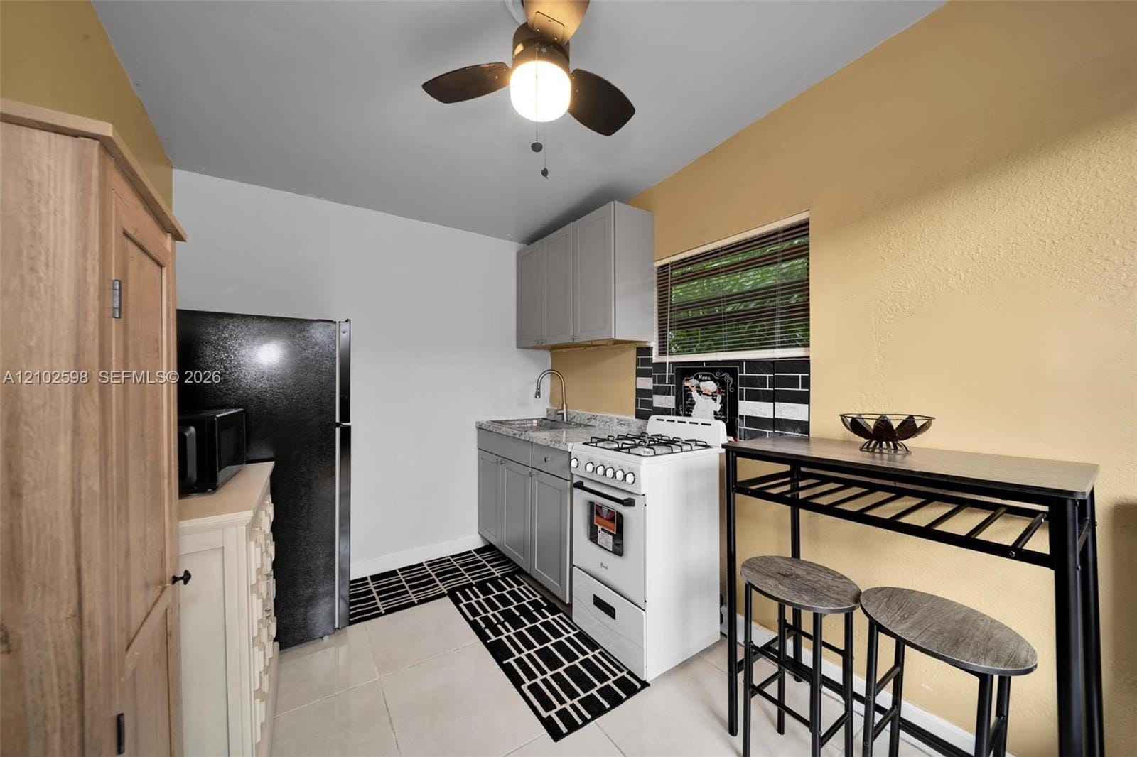 1 bedroom home for sale at 20106 32nd, Miami Gardens, FL 33056 — $1,250