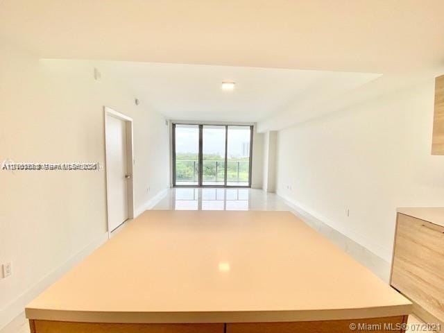 16385 Biscayne Boulevard 702 — photo 11