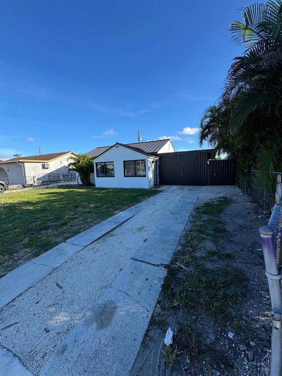 850 SE 2nd Place — photo 3