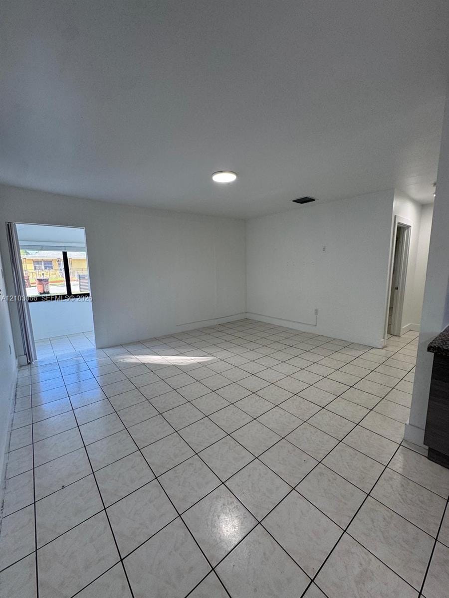 850 SE 2nd Place — photo 8