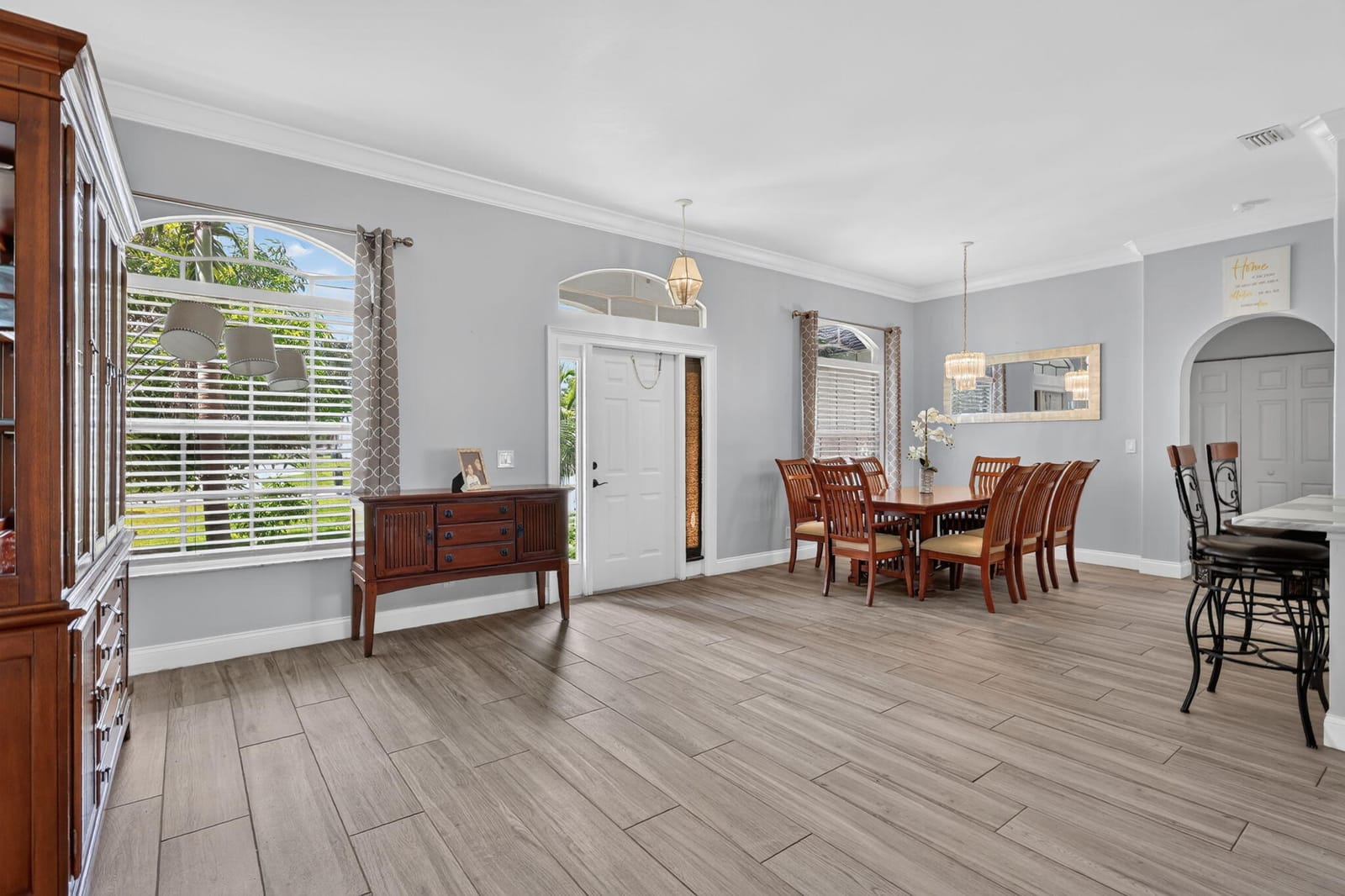 422 SW TULIP Boulevard, Port St. Lucie, FL 34953 photo 7