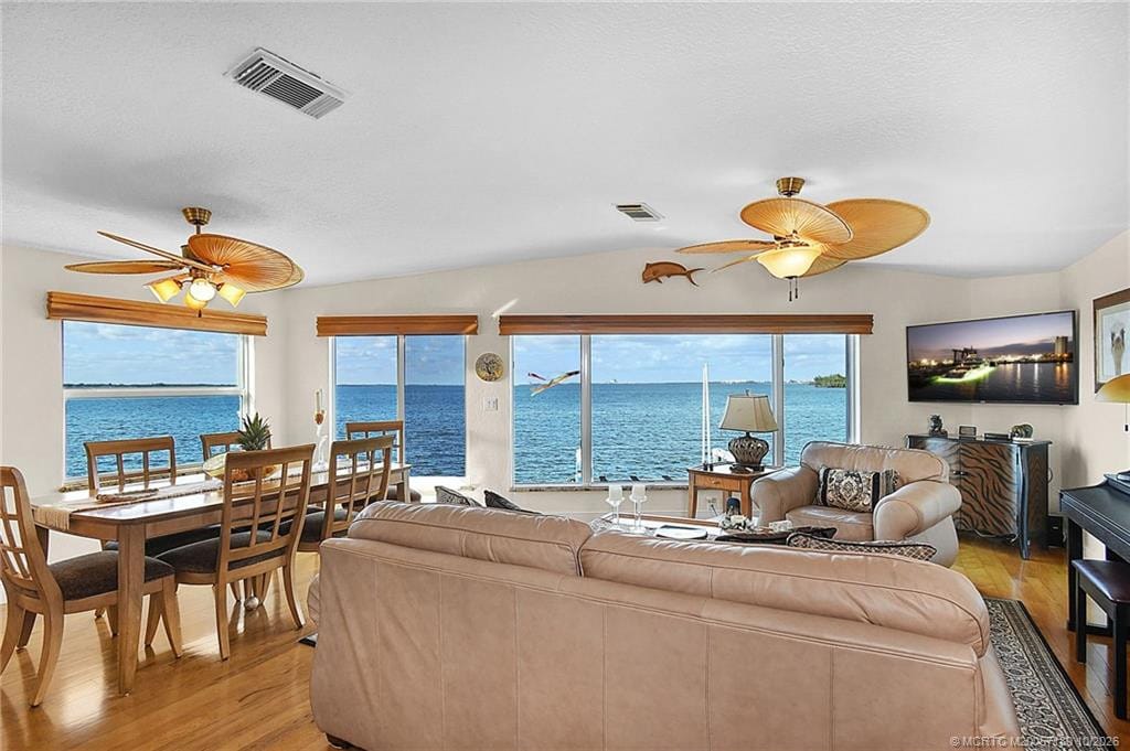 4 Nettles Boulevard, Jensen Beach, FL 34957 photo 11