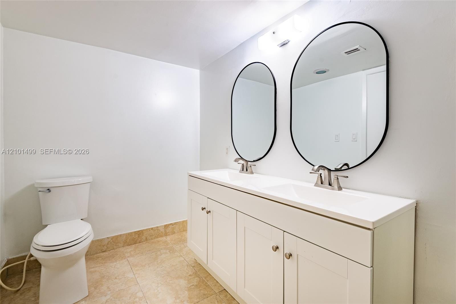800 NE 195th Street 408, Miami, FL 33179 photo 15