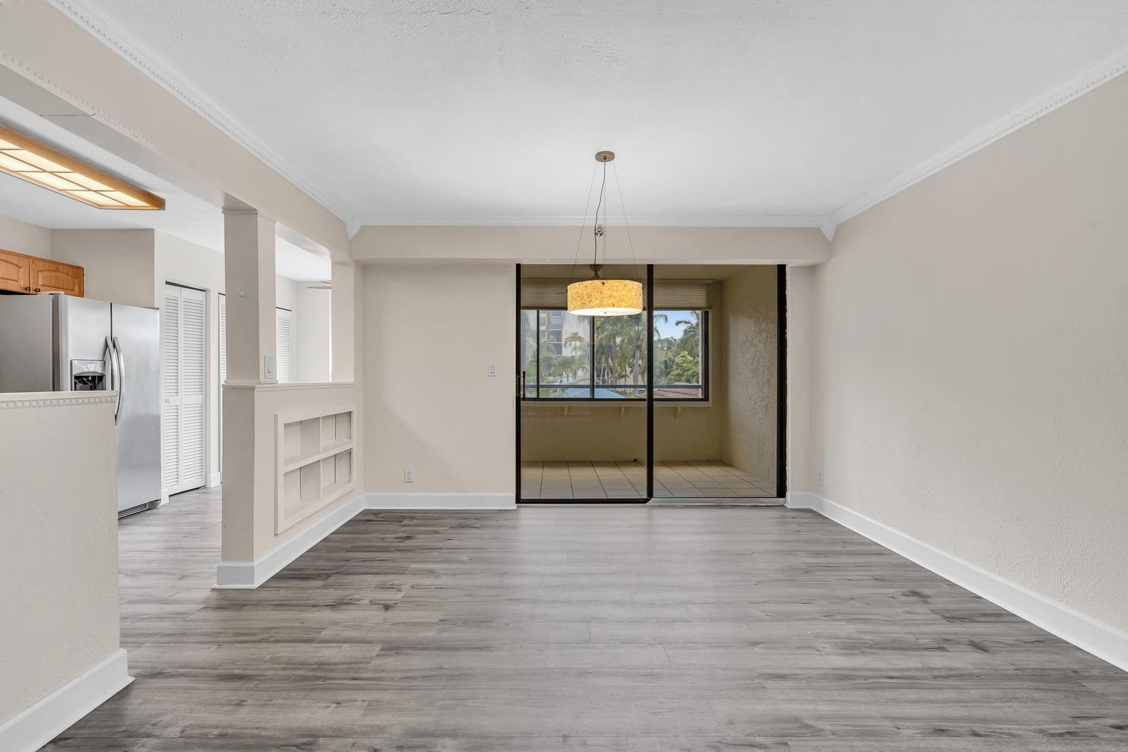 7564 REGENCY LAKE Drive 202, Boca Raton, FL 33433 photo 13