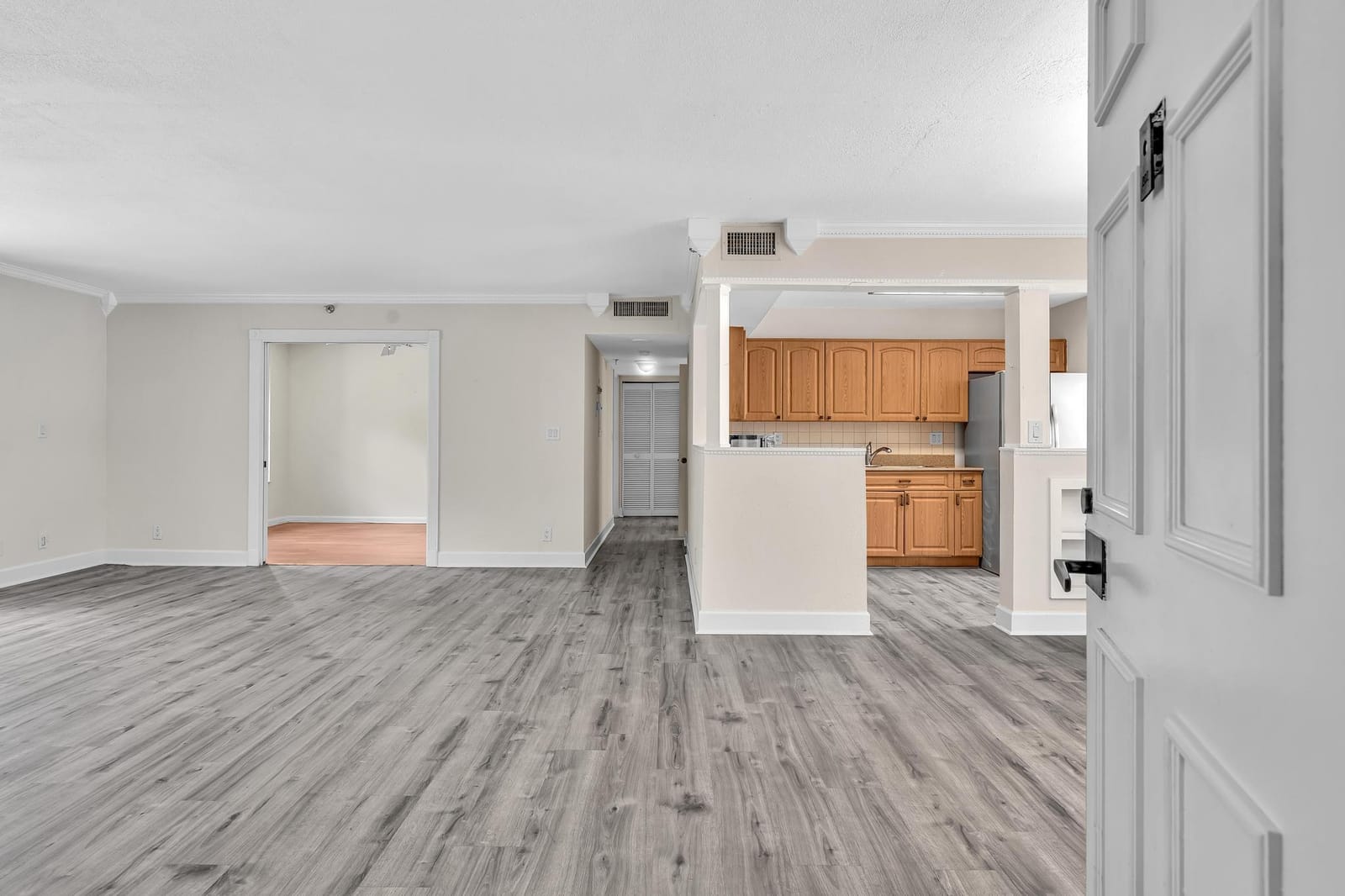 7564 REGENCY LAKE Drive 202, Boca Raton, FL 33433 photo 21