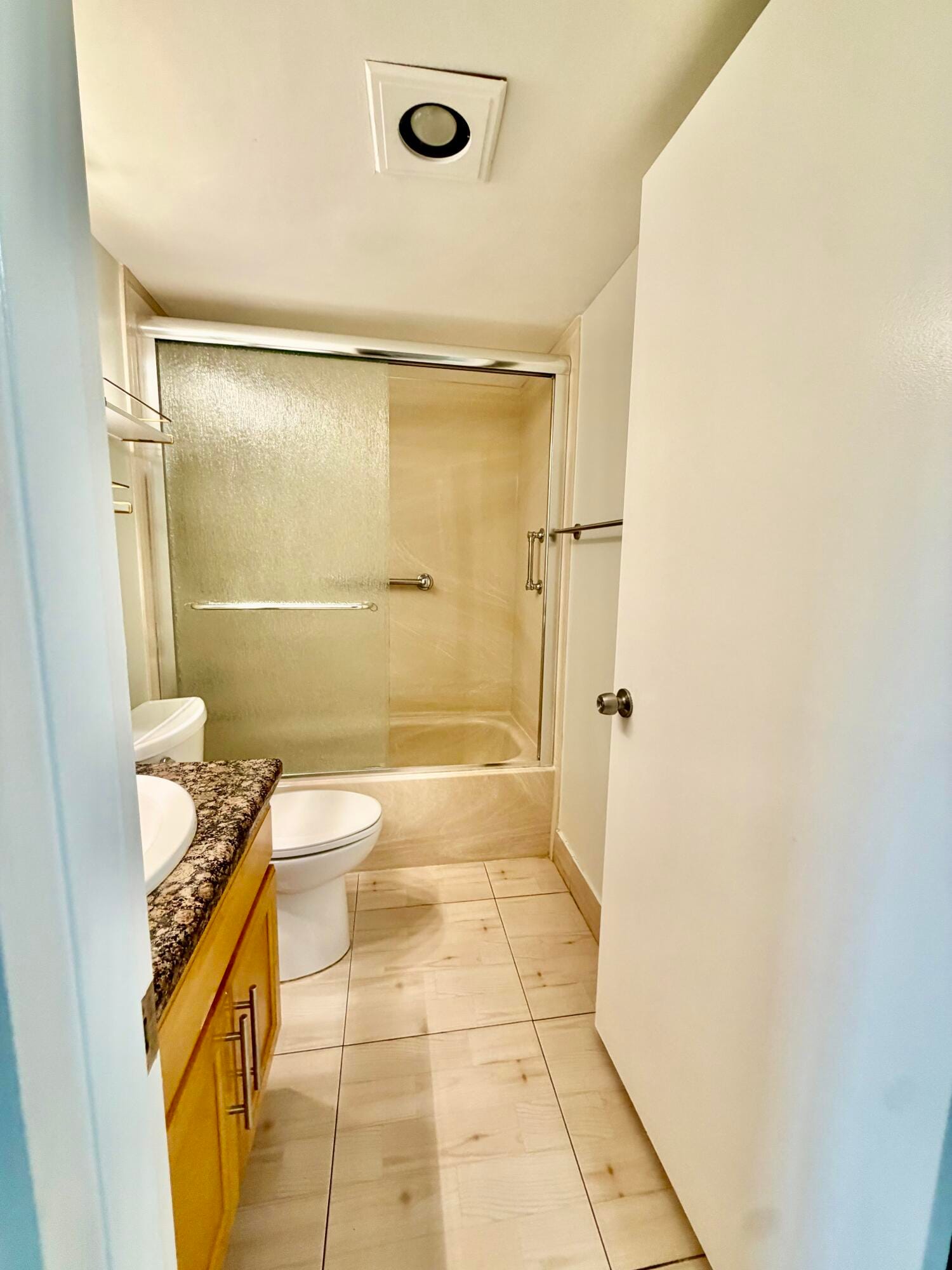 153 Dorset D, Boca Raton, FL 33434 photo 15