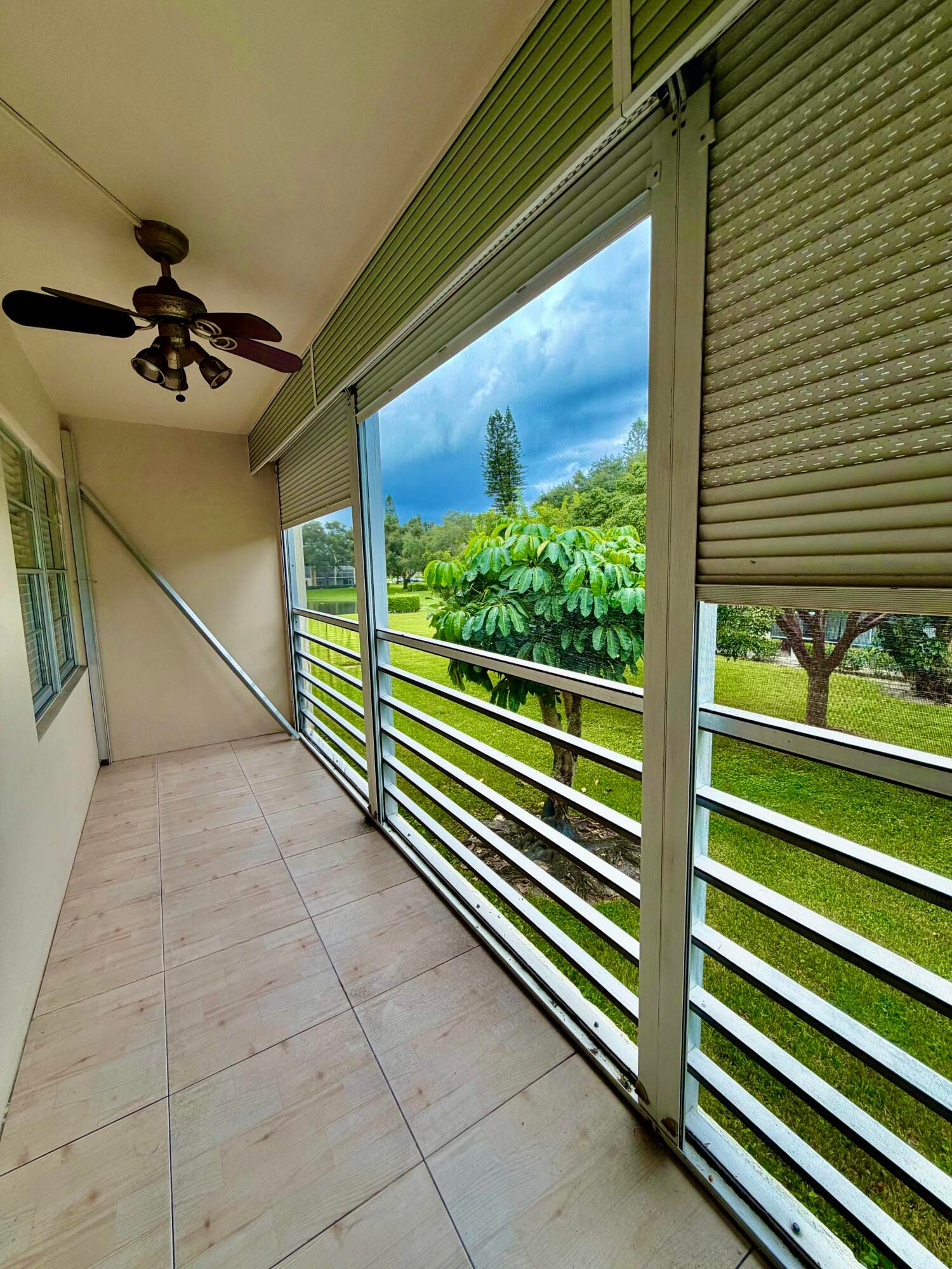 153 Dorset D, Boca Raton, FL 33434 photo 19