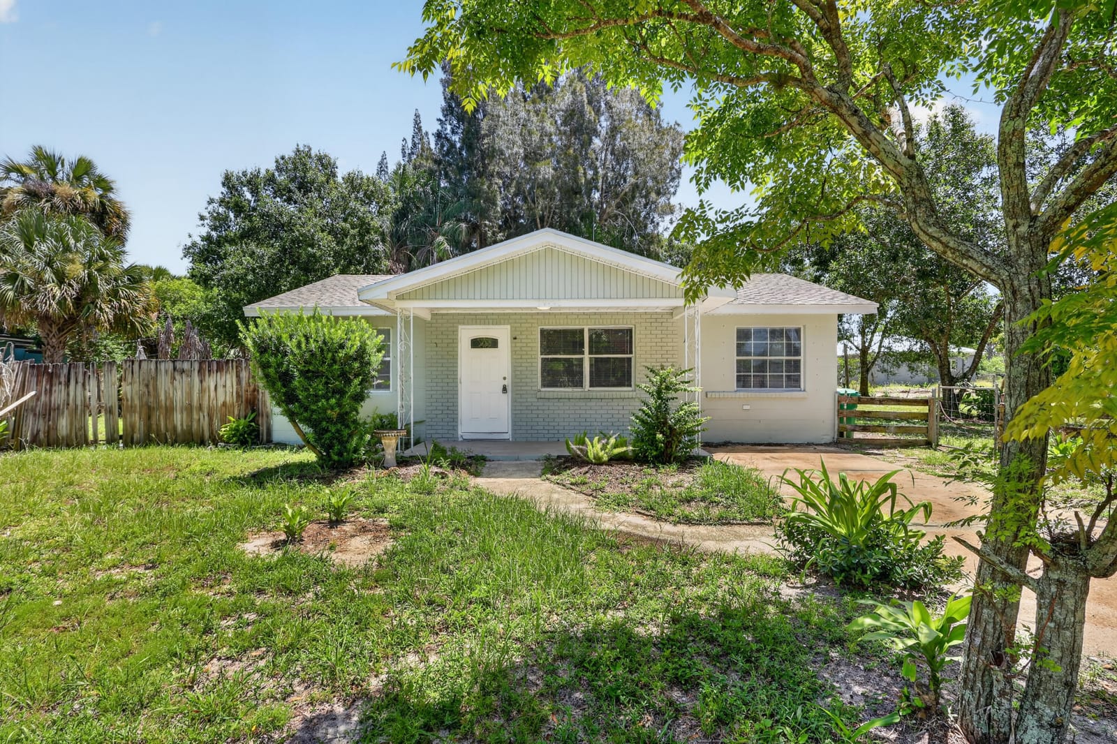 1920 N 48th Street, Fort Pierce, FL 34947 photo 3