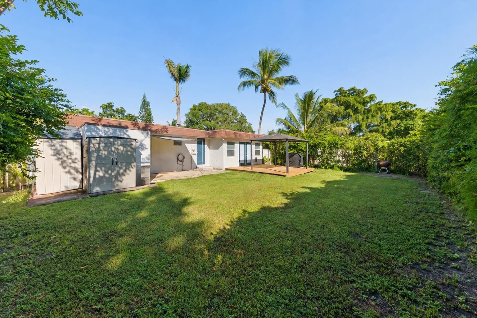 7908 NW 73RD Terrace, Tamarac, FL 33321 photo 16