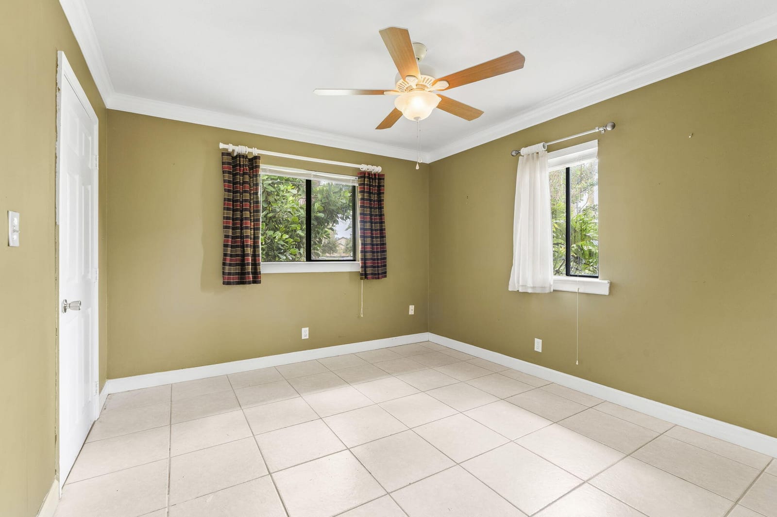 5906 Bamboo Drive, Fort Pierce, FL 34982 photo 13