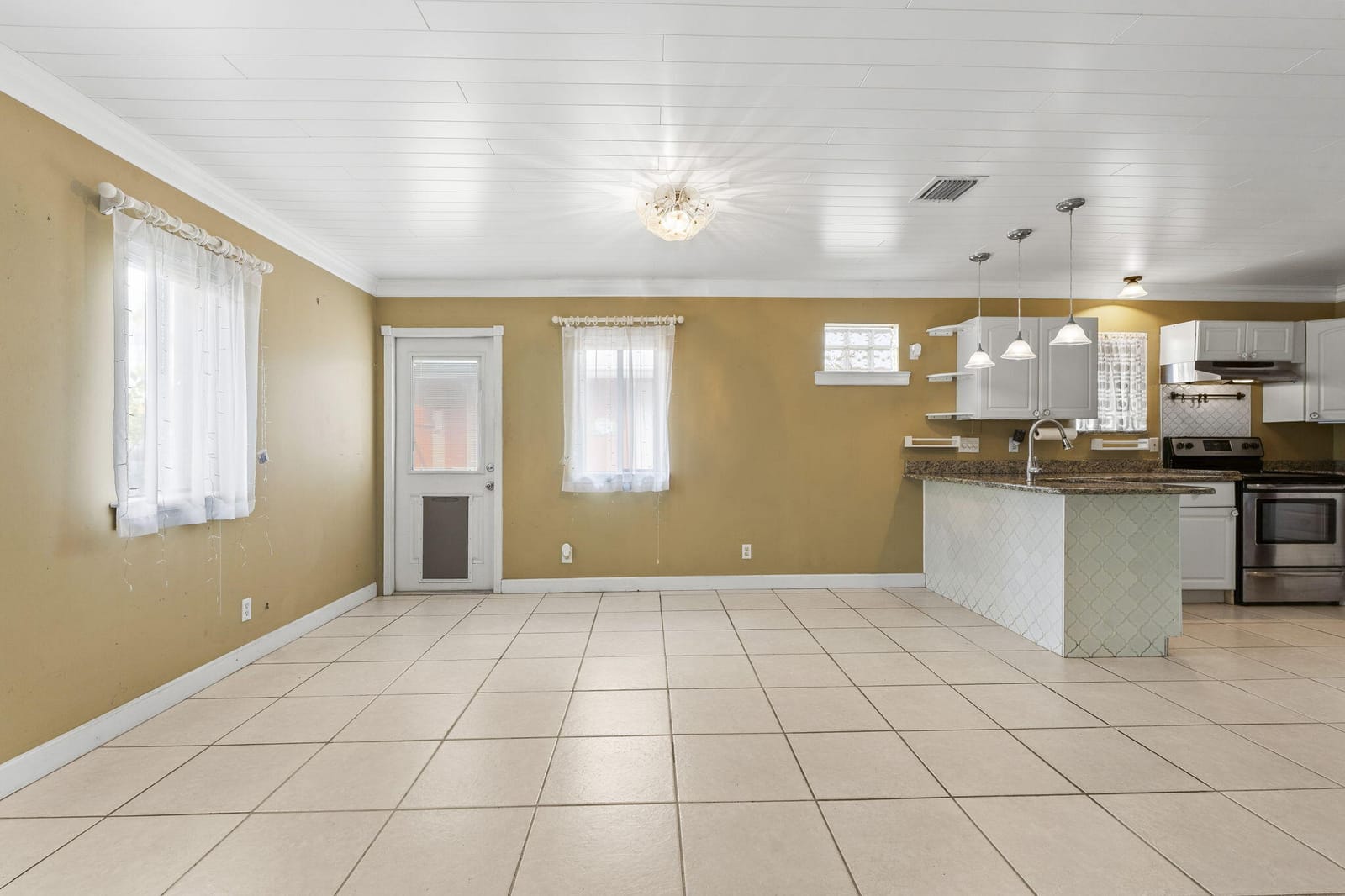 5906 Bamboo Drive, Fort Pierce, FL 34982 photo 9
