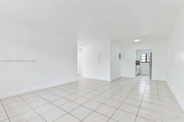 6921 Rue Vendome 5, Miami Beach, FL 33141