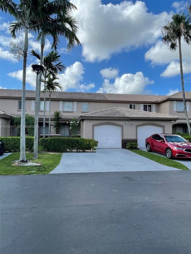 16304 SW 75th Street, Miami, FL 33193