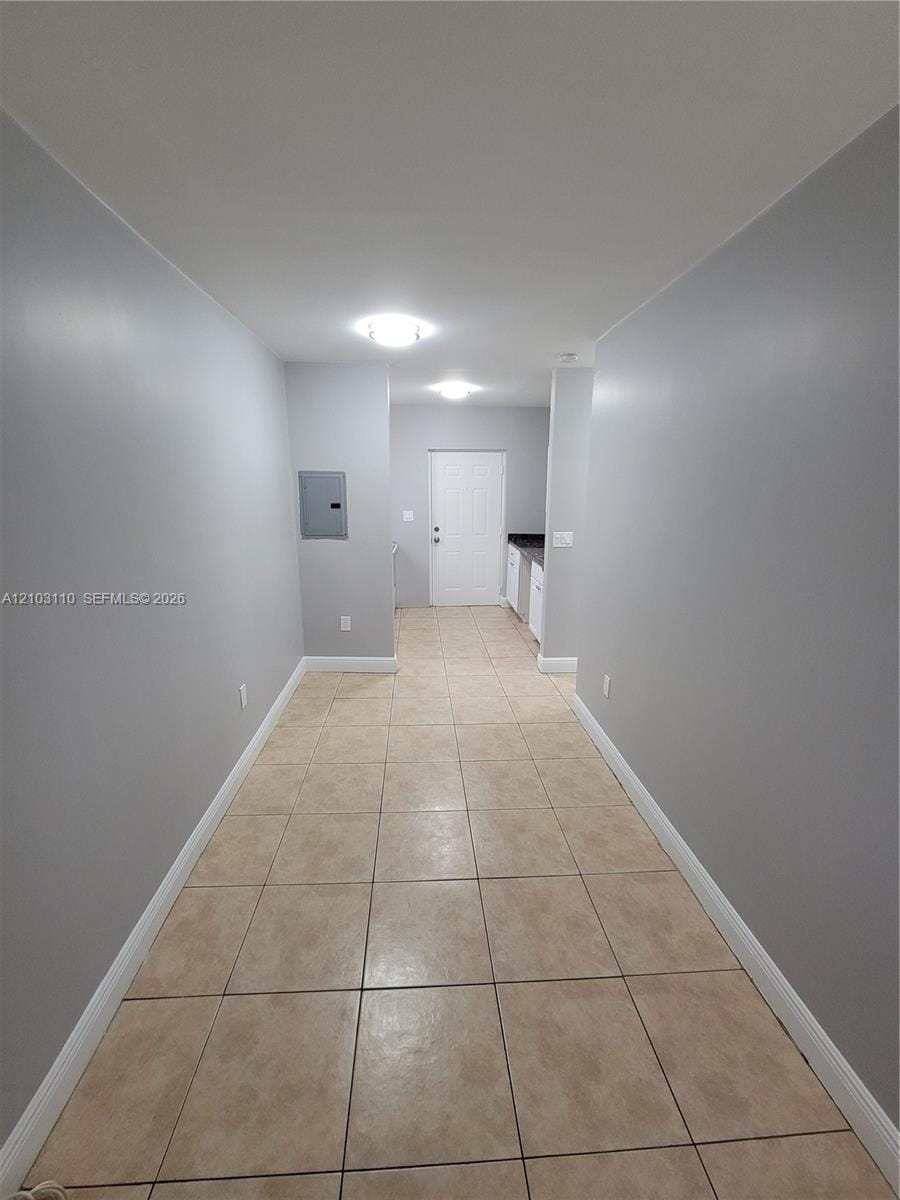 1740 NW 1st Place 3 — photo 4