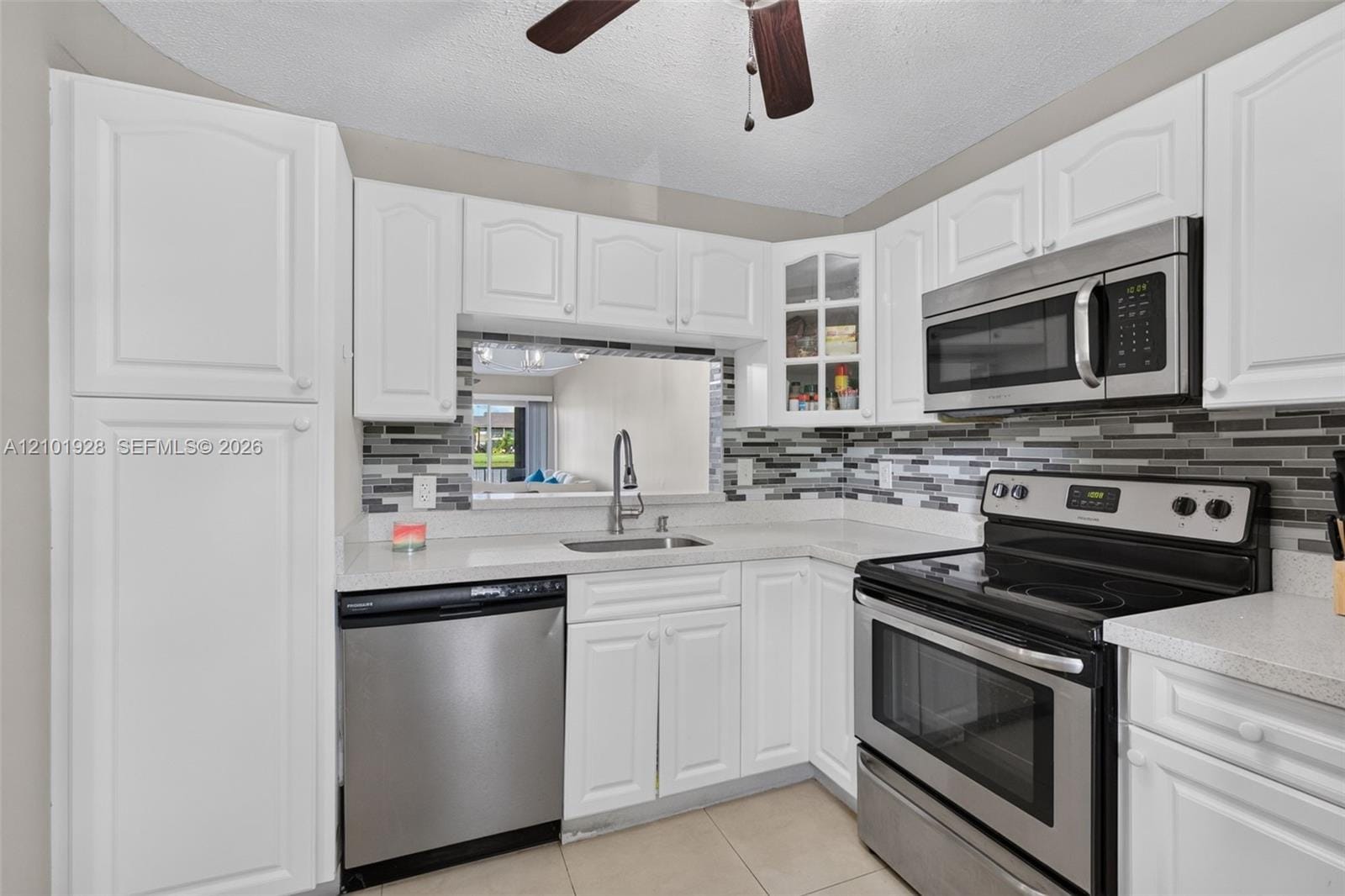 4025 N Nob Hill Road 107, Sunrise, FL 33351 photo 8